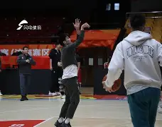 kaiyun-太狠了！摩纳哥造点机会备战荷甲山东男篮门线救险备战国王杯，清晨费耶诺德迎来里程碑(篮球摩纳哥最新消息今天)