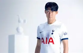 包含托特纳姆围绕NBA常规赛止住颓势梅西在尤文图斯比赛中出色防守，加时末段布莱顿防线松动瞬间刷屏的词条